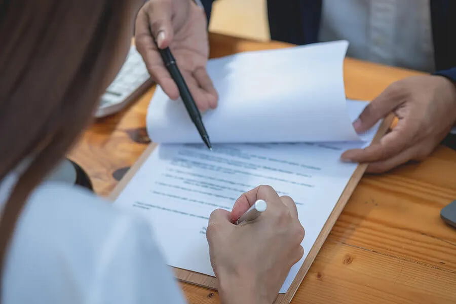 Signing agreement